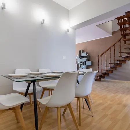 Duplex Tirana
